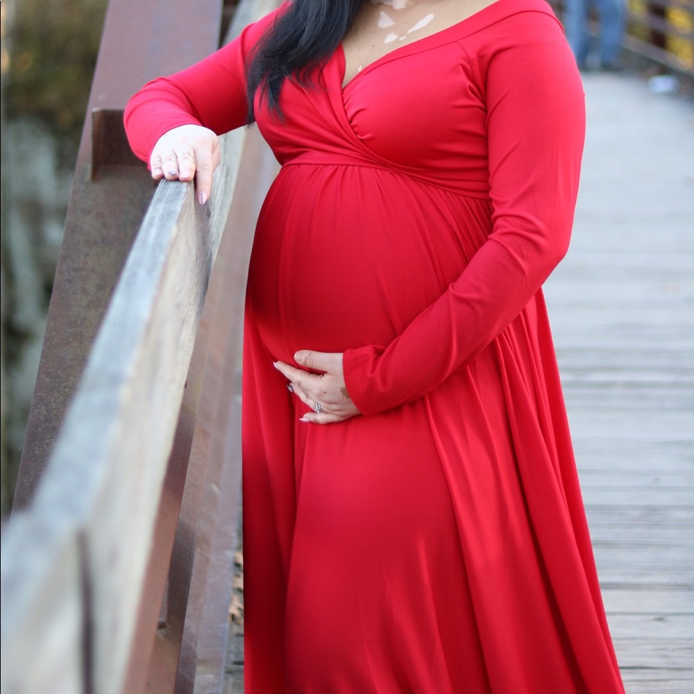 Red Maternity Dress size L